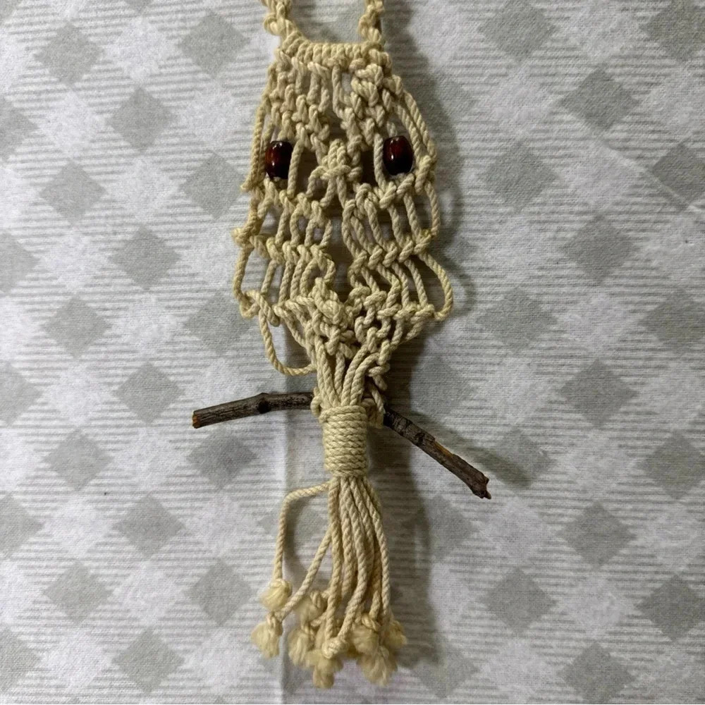 Boho Chic Macrame Owl Necklace - Vintage Handmade